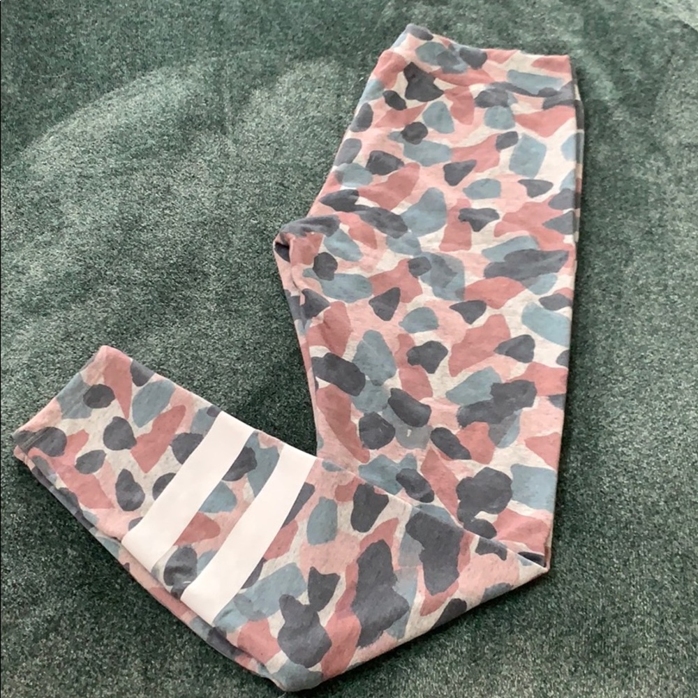 Sundry Leggings